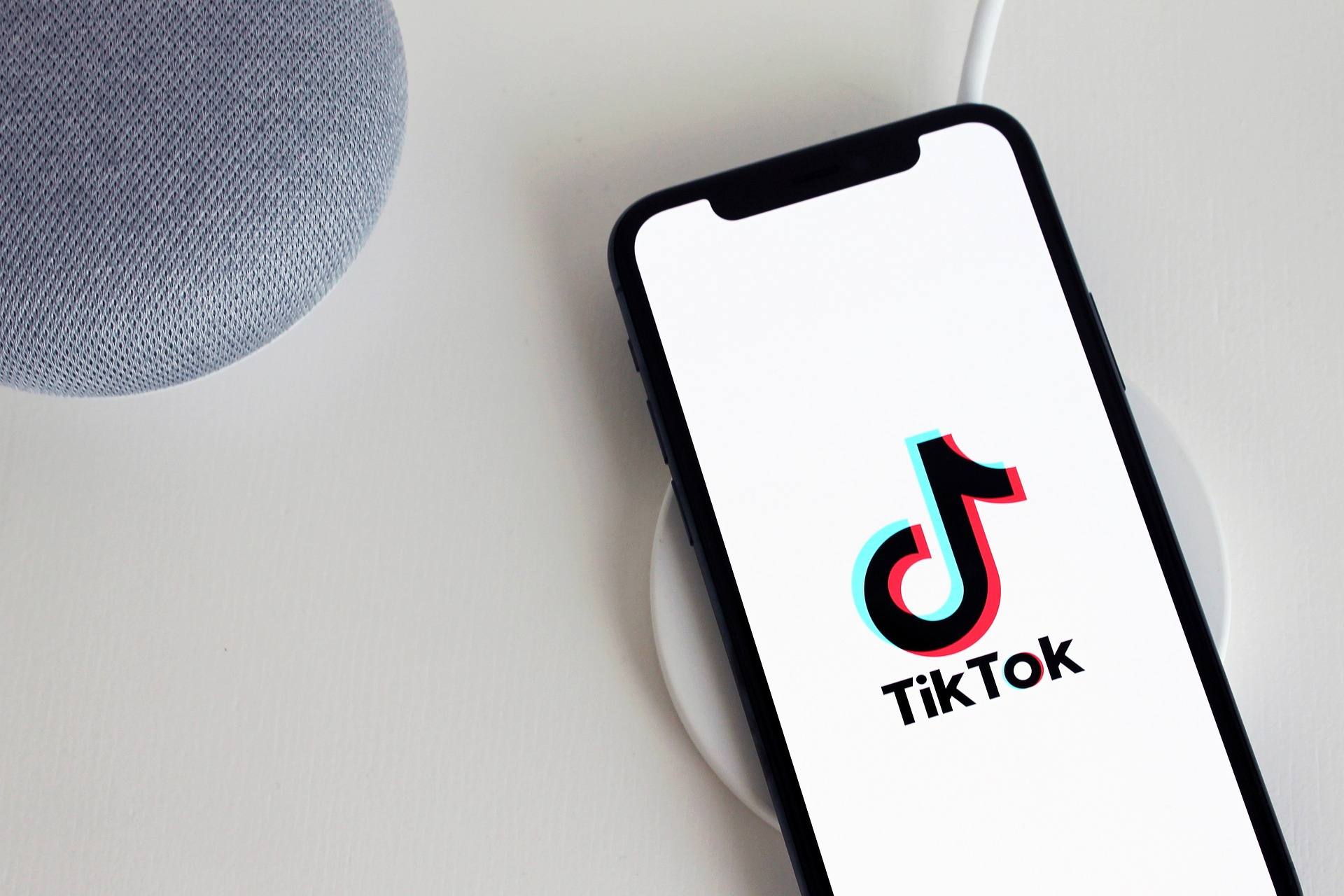 Famous TikTokers in Pakistan