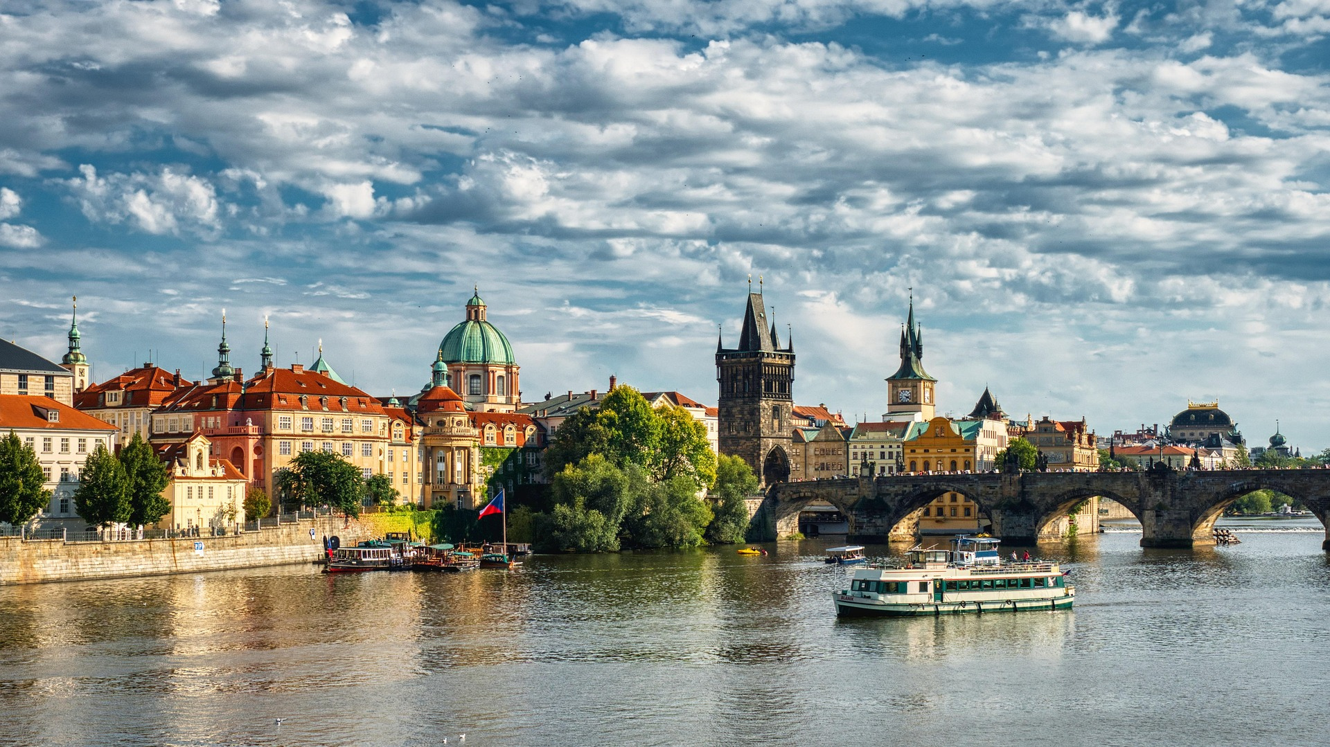 Electric Cars in Prague